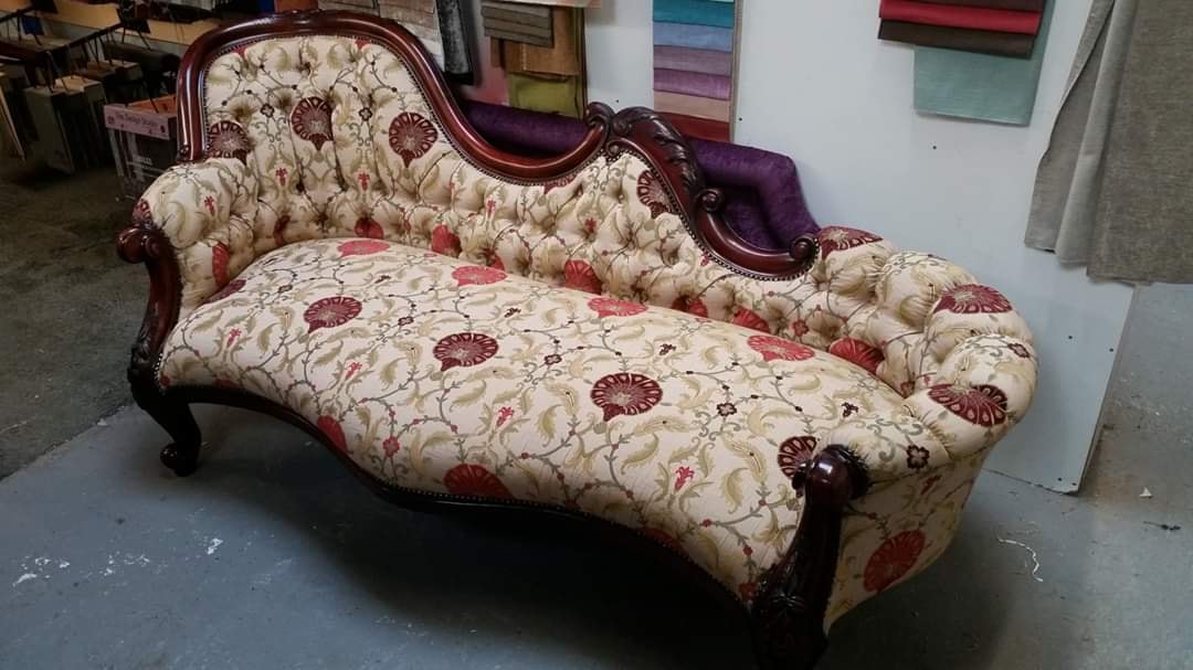 Victorian chaise longue